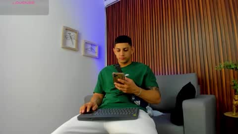 alex online show from March 2026 12:22:01 PM