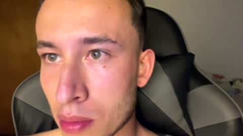 alex_diazz online show from March 2026 09:07:01 PM