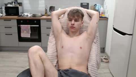 Alex online show from November 2025 12:10:02 AM