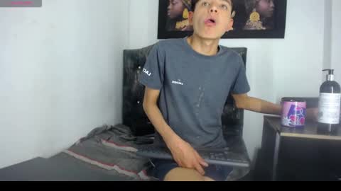 alex_it0 online show from May 2026 12:29:02 AM