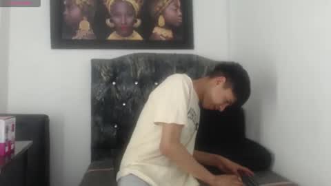 alex_it0 online show from May 2026 08:49:02 PM