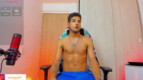 i am Alex online show from April 2026 01:22:02 AM