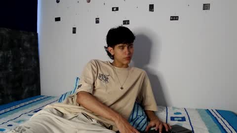 alex_mark_ online show from March 2026 01:44:01 PM