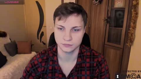 alex_milson online show from December 2025 10:03:01 PM