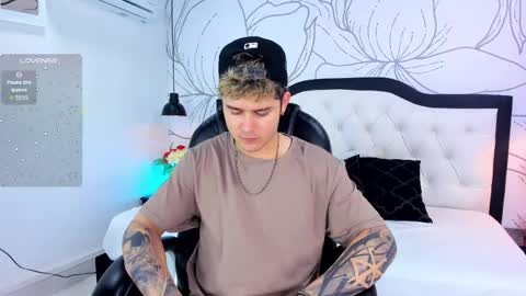 Alex  online show from April 2026 07:30:02 PM