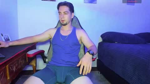 Snapshot of alex_smith0 chatting on October 2025 02:36:02 AM online show from October 2025 02:36:02 AM