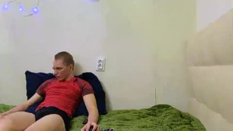 alex_tempest online show from December 2025 08:05:01 PM