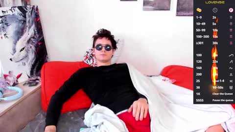 Alex WandHot online show from October 2025 03:45:02 AM