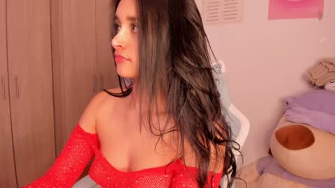 Snapshot of alexa_6908 chatting on December 2024 11:31:01 PM alexa online show from December 2024 11:31:01 PM