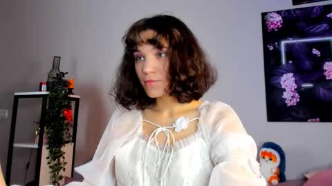 Alexa online show from December 2025 07:04:02 AM