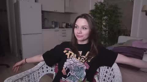 Snapshot of alexa_feels chatting on October 2025 03:40:02 PM Little Duck homie online show from October 2025 03:40:02 PM