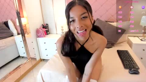 Snapshot of alexa_jonees chatting on May 2026 07:22:01 PM Alexa online show from May 2026 07:22:01 PM