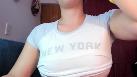 Snapshot of alexa_latina chatting on July 2026 04:11:01 PM alexa latina online show from July 2026 04:11:01 PM