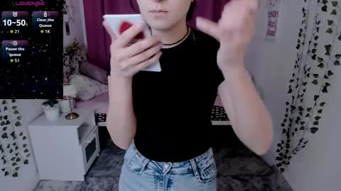 alexa_lexi online show from May 2026 10:55:02 AM