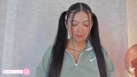 Snapshot of alexa_millers_ chatting on February 2026 04:35:02 AM Alexa Millers online show from February 2026 04:35:02 AM