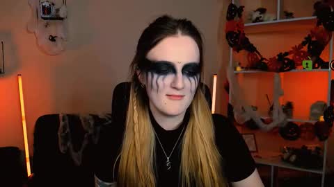 alexa_night_ online show from October 2025 01:03:01 AM