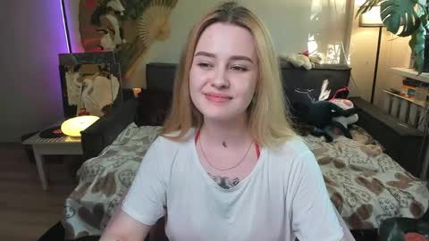 Snapshot of alexa_pirs chatting on May 2026 02:55:02 PM alexa_pirs online show from May 2026 02:55:02 PM