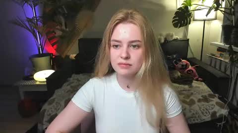 Snapshot of alexa_pirs chatting on May 2026 07:56:02 PM alexa_pirs online show from May 2026 07:56:02 PM