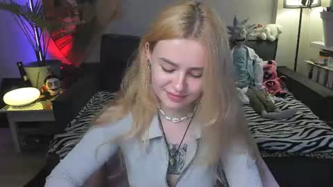 Snapshot of alexa_pirs chatting on July 2026 04:48:02 PM alexa_pirs online show from July 2026 04:48:02 PM