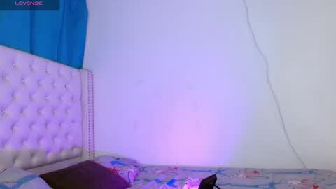 Snapshot of alexa_priincess chatting on November 2025 05:25:02 PM online show from November 2025 05:25:02 PM