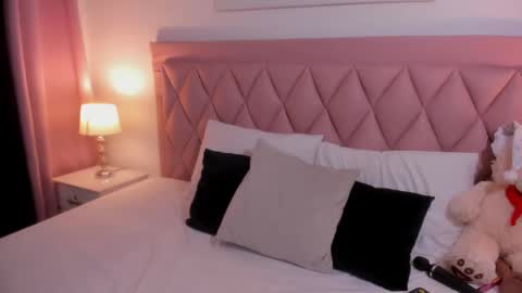 Alexa  online show from December 2024 10:22:01 PM