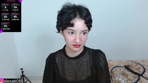 Alexandra 3 online show from December 2024 12:11:02 PM