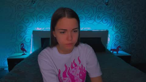 angel online show from December 2024 03:08:02 AM