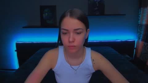 angel online show from February 2025 03:12:01 AM