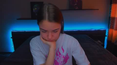 angel online show from March 2025 03:13:01 AM