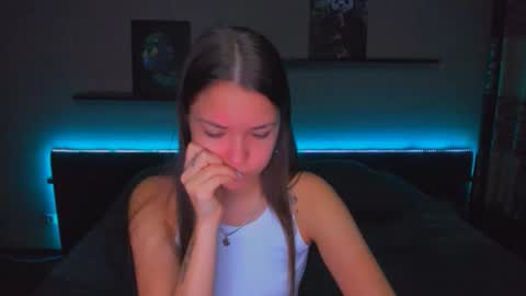 angel online show from November 2025 12:20:02 AM