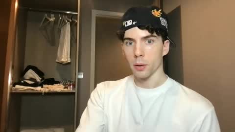 Alexander online show from March 2026 11:47:02 AM