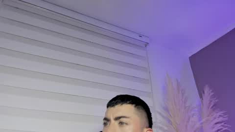 Alexander Diaz online show from May 2026 12:12:02 PM