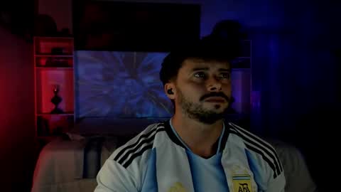 Alexander Jaz online show from December 2025 11:34:01 PM