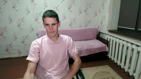 Snapshot of alexanderstrongs chatting on December 2024 08:47:01 PM alexanderstrongs online show from December 2024 08:47:01 PM