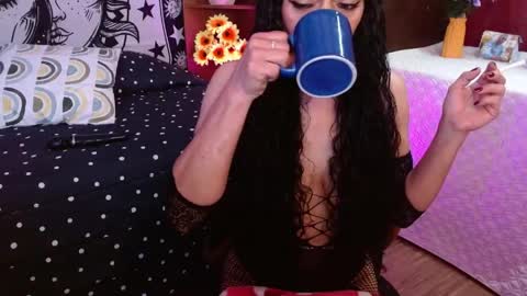 alexandra_jonas online show from May 2026 02:52:01 AM