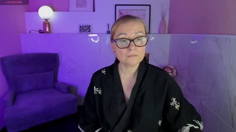 Alexandra online show from January 2025 04:25:02 PM