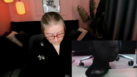 Alexandra online show from June 2026 02:45:02 PM