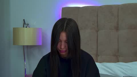 AlexandraBloom online show from November 2025 06:24:01 AM