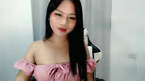 Snapshot of alexandralovely_9 chatting on October 2025 07:10:02 AM Andrea online show from October 2025 07:10:02 AM