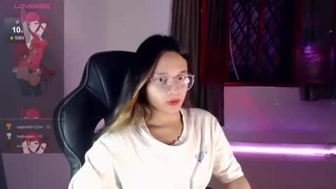 Snapshot of alexandre_chuad chatting on January 2025 08:45:02 AM Alexa online show from January 2025 08:45:02 AM