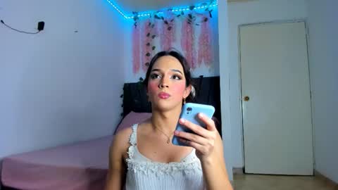 Snapshot of alexandre_chuad chatting on December 2025 09:47:02 AM Alexa online show from December 2025 09:47:02 AM