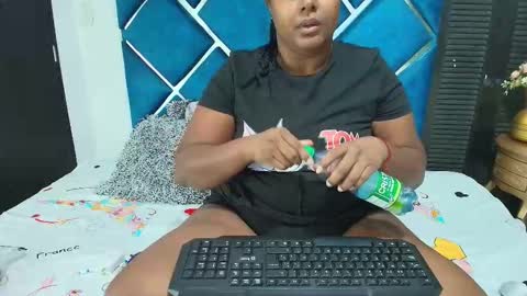 Snapshot of alexarousse4u chatting on February 2026 12:18:01 AM Alexa online show from February 2026 12:18:01 AM