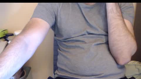 Snapshot of alexbelly chatting on October 2025 11:45:02 AM alexbelly online show from October 2025 11:45:02 AM