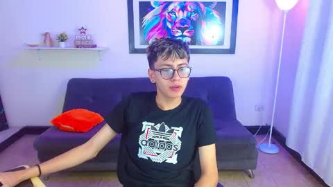 alex online show from April 2026 01:49:01 PM