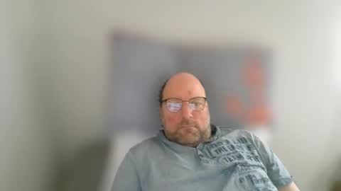 alexderkleine online show from February 2026 01:31:02 PM