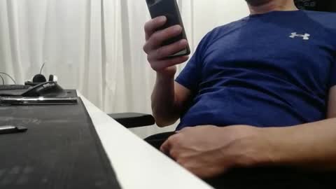 alexhunter4u online show from January 2026 10:24:02 PM