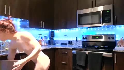 Alexi online show from January 2025 01:41:02 PM