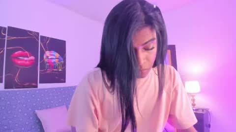 Alexia online show from December 2025 07:40:02 PM