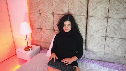 alexia_clark7 online show from February 2026 07:45:01 PM