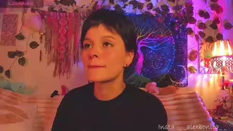 Snapshot of alexiafisher_ chatting on June 2026 12:35:01 AM Alex online show from June 2026 12:35:01 AM